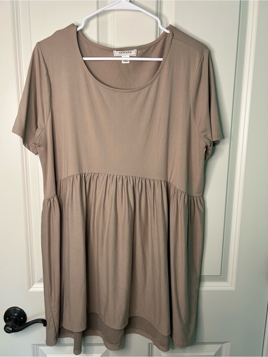 Zenana Outfitters Tops - Zenana Taupe Scoop Neck Babydoll Top